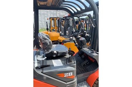  Бензиновый погрузчик LONKING LG20GT 2,0т 3,0 м Nissan арт. 710202 низкие цены 