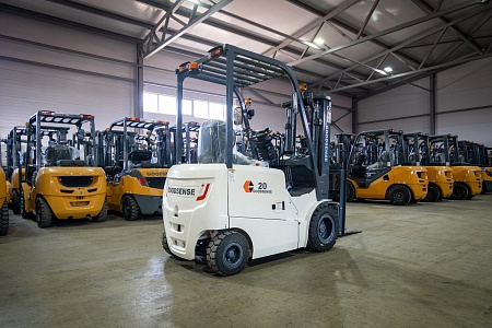  Электрический погрузчик GOODSENSE FB20Li 2,0т 3,0м литий 80в/150Ач Арт 734852 низкие цены 